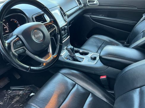 Used 2020 Jeep Grand Cherokee Limited w/ Luxury Group II AWD/4WD image 12