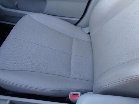 Used 2013 Subaru Forester 2.5X Limited image 36