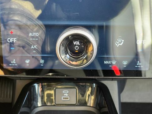 Used 2024 Ford Mustang Mach-E Premium image 13