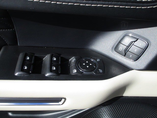 Used 2021 Ford Expedition Platinum AWD/4WD image 13