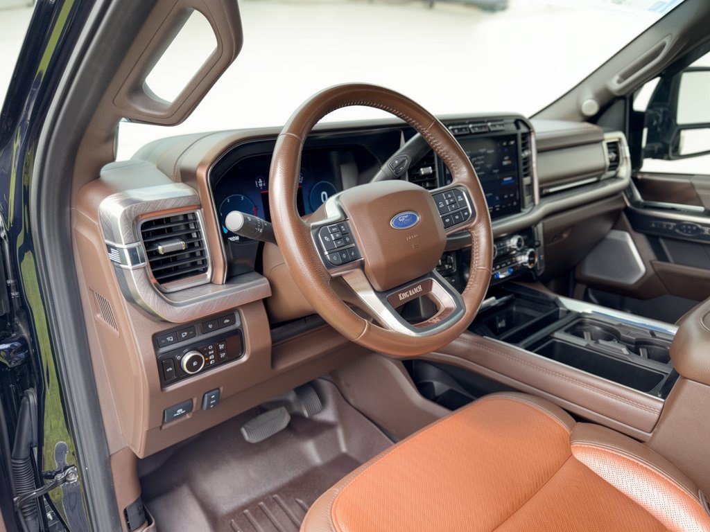 Used 2023 Ford F250 King Ranch AWD/4WD image 4