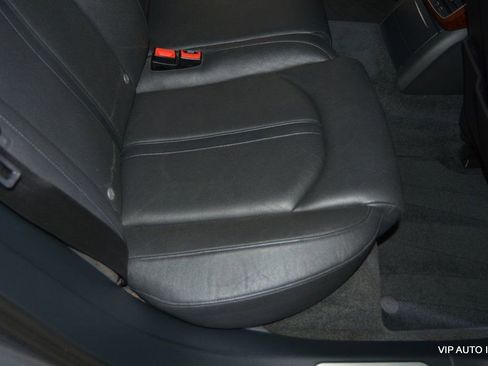 Used 2013 Audi A8 4.0T image 27