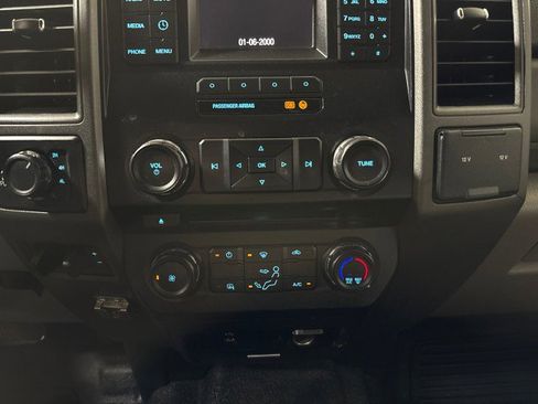 Used 2018 Ford F350 XL image 28