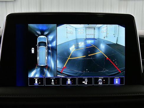 Used 2023 Chevrolet Tahoe High Country image 23