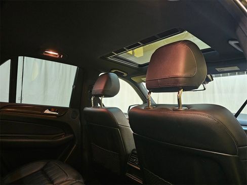 Used 2016 Mercedes-Benz GLE 350 w/ Premium Package image 15