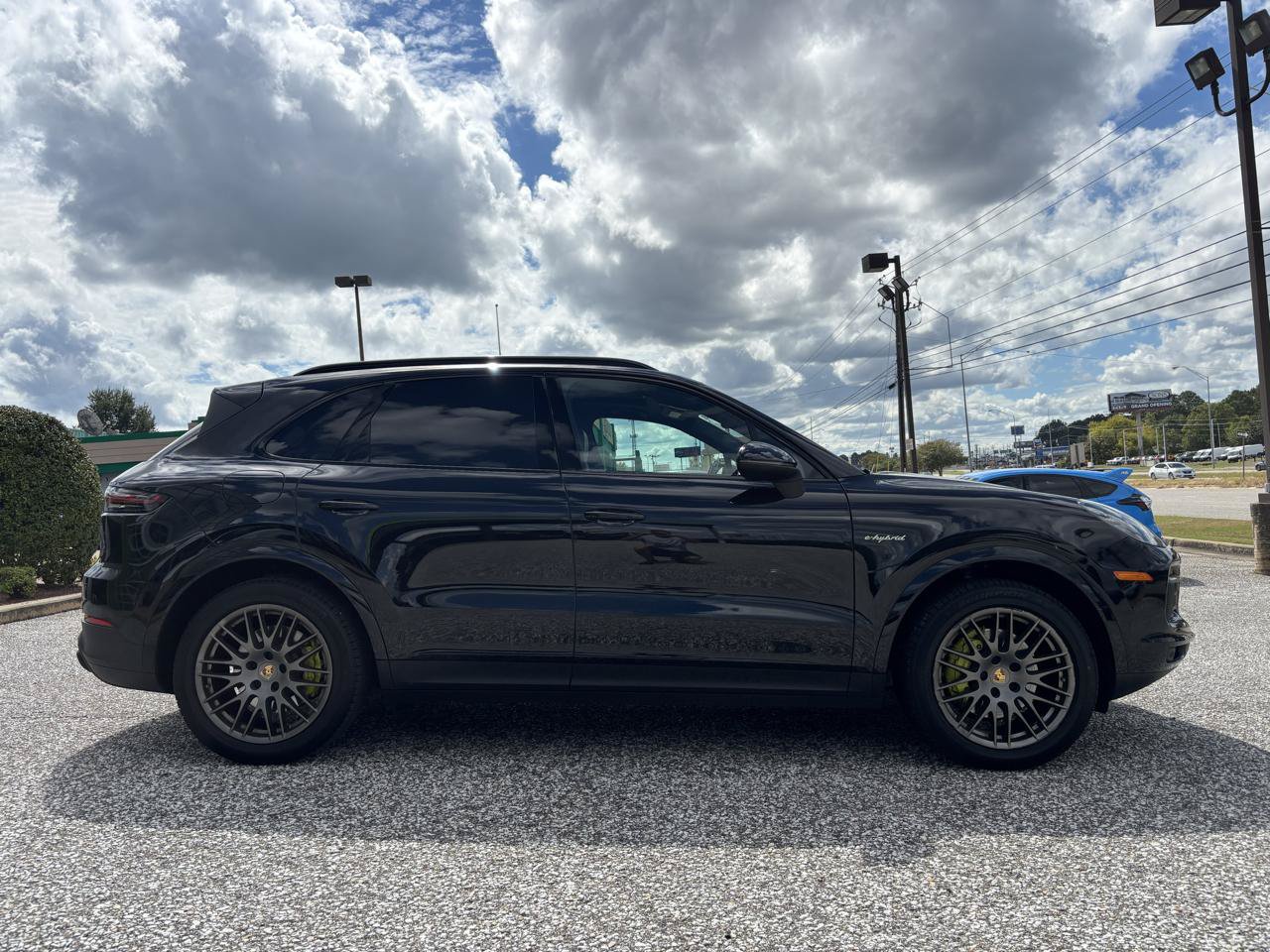 Used 2021 Porsche Cayenne E-Hybrid AWD/4WD image 5