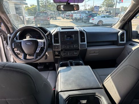 Used 2017 Ford F150 XLT w/ Equipment Group 301A Mid image 20