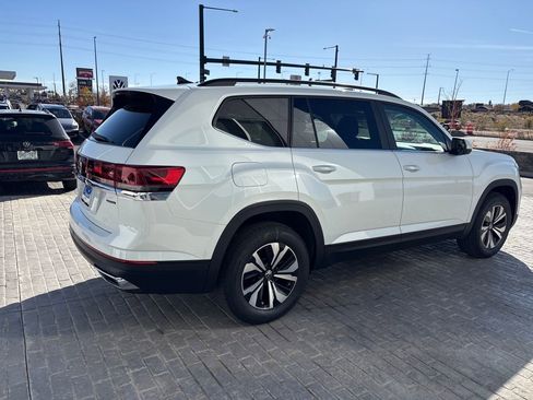 New 2026 Volkswagen Atlas SE image 5