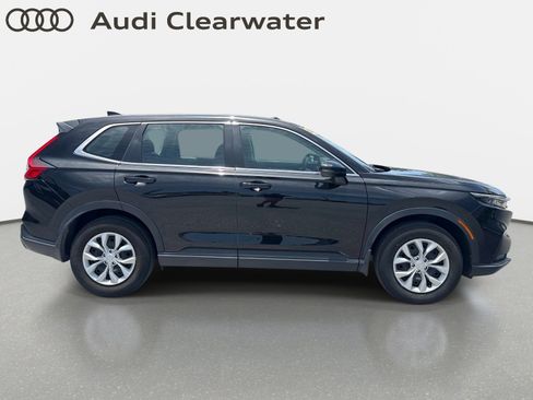 Used 2024 Honda CR-V LX image 5