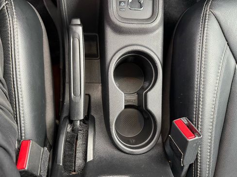 Used 2014 Jeep Wrangler Sahara w/ Connectivity Group image 22