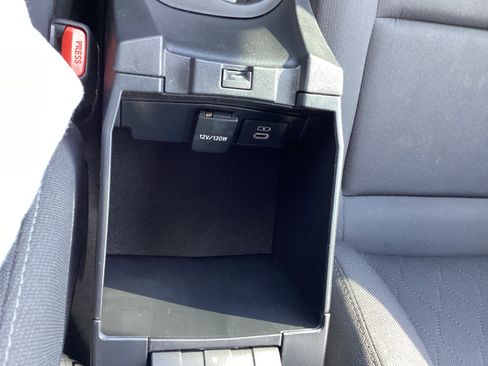 Certified 2024 Toyota Corolla LE image 28