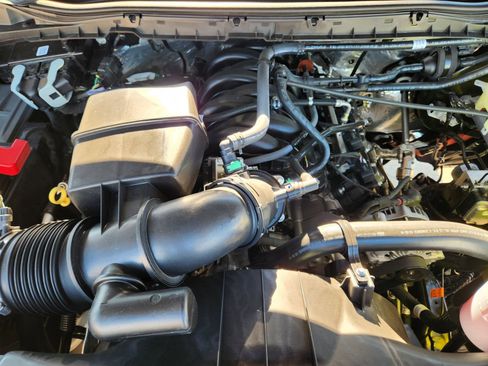 New 2026 Ford F250 XLT w/ XLT Premium Package image 25