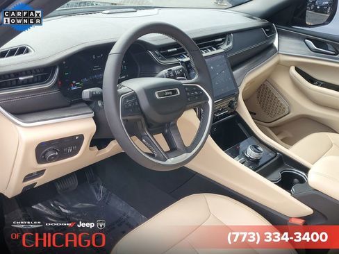 Used 2024 Jeep Grand Cherokee Limited 4xe w/ Trailer Tow Package AWD/4WD image 17