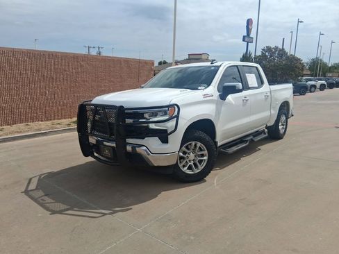 Used 2023 Chevrolet Silverado 1500 LT w/ Z71 Off-Road Package AWD/4WD image 1