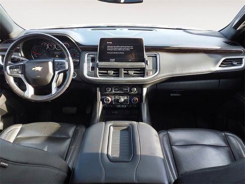 Used 2021 Chevrolet Tahoe LT w/ LT Signature Package image 11