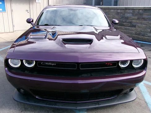 Used 2020 Dodge Challenger R/T Scat Pack RWD image 2