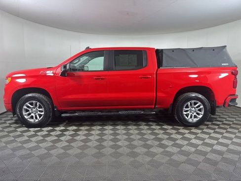 Used 2023 Chevrolet Silverado 1500 RST w/ Z71 Off-Road Package image 7