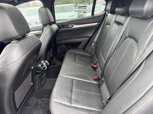 Used 2024 Alfa Romeo Stelvio Ti AWD/4WD image 6