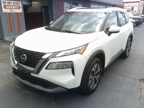 Used 2023 Nissan Rogue SV w/ SV Premium B Package AWD/4WD image 15