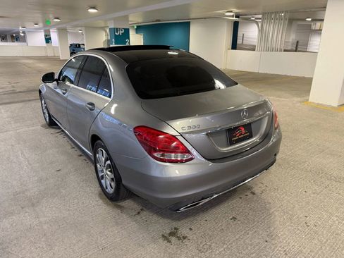 Used 2015 Mercedes-Benz C 300 4MATIC Sedan image 11