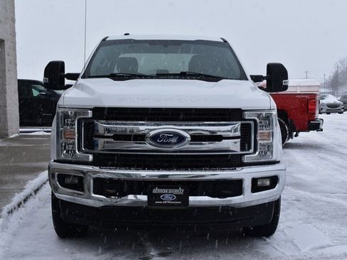 Used 2019 Ford F250 XLT w/ XLT Value Package image 8