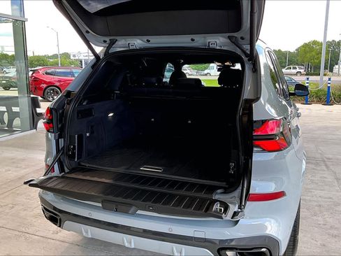 Certified 2024 BMW X5 xDrive40i w/ M Sport Package AWD/4WD image 34