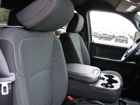 New 2026 RAM 2500 Warlock AWD/4WD image 19