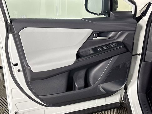 New 2026 Subaru Solterra Premium image 10