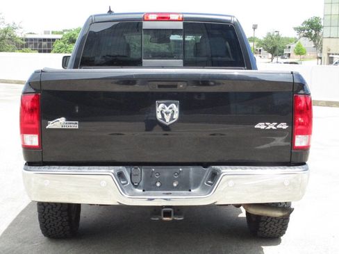 Used 2017 RAM 1500 Big Horn image 5