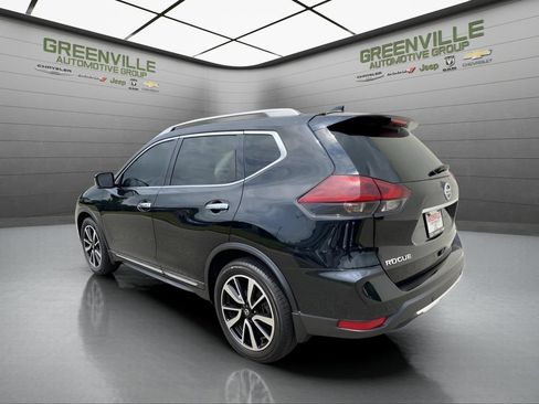 Used 2019 Nissan Rogue SL w/ Premium Package FWD image 3