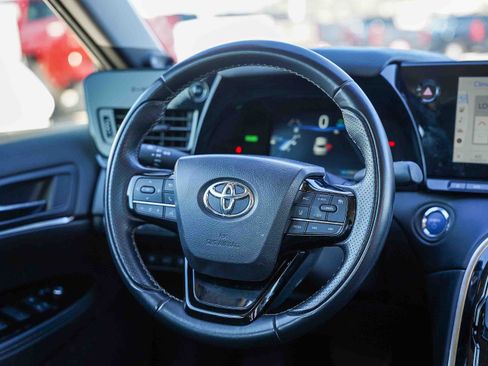 Used 2022 Toyota Mirai XLE image 16