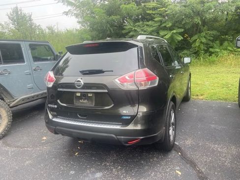 Used 2014 Nissan Rogue SL w/ SL Premium Package FWD image 4