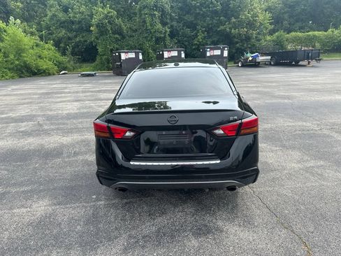 Used 2020 Nissan Altima 2.5 SR FWD image 6