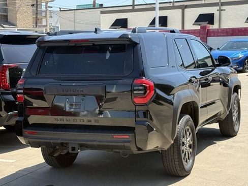 Used 2025 Toyota 4Runner SR5 RWD image 4