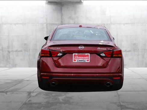 Certified 2025 Nissan Altima 2.5 SL image 6