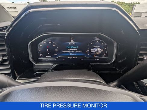 Used 2023 Chevrolet Silverado 1500 LT AWD/4WD image 21