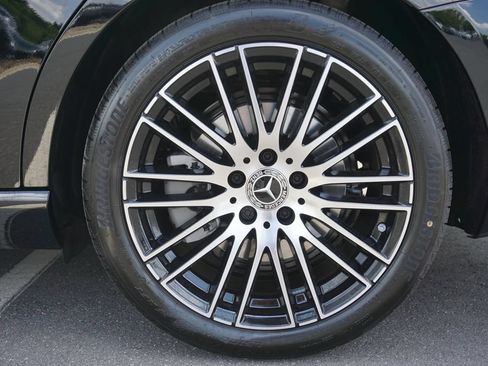Certified 2025 Mercedes-Benz C 300 Sedan image 19