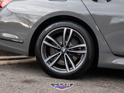 Used 2022 BMW 750i xDrive xDrive M SPORT LINE w/ Executive Package image 11
