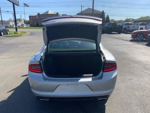 Used 2021 Dodge Charger SXT w/ Leather Interior Group RWD image 31