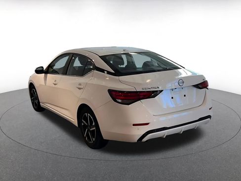 Used 2024 Nissan Sentra SV image 11