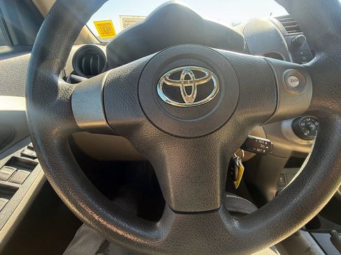 Used 2010 Toyota RAV4 4WD image 21