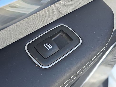 Used 2023 RAM 1500 Limited image 13