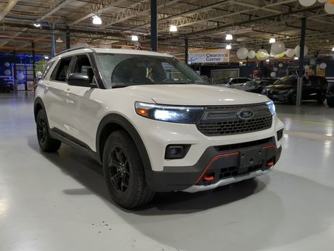 Used 2023 Ford Explorer Timberline w/ Timberline Technology Package AWD/4WD image 5