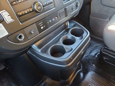 Used 2021 GMC Savana 3500 Extended w/ Power Convenience Package image 22