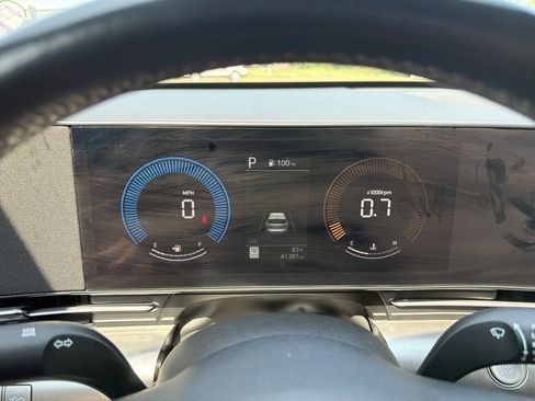 Used 2025 Hyundai Kona SEL AWD/4WD image 20