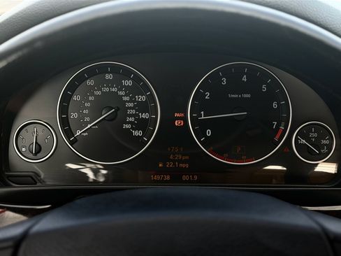 Used 2011 BMW 528i Sedan RWD image 10