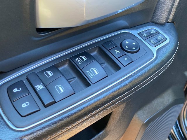 Used 2024 RAM 2500 Big Horn AWD/4WD image 13