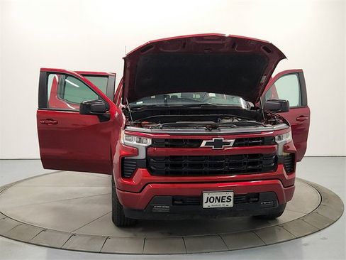 Used 2024 Chevrolet Silverado 1500 RST image 12