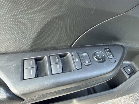 Used 2021 Honda Civic Sport image 9