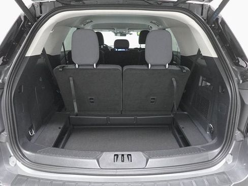 Used 2025 Ford Explorer Active image 26